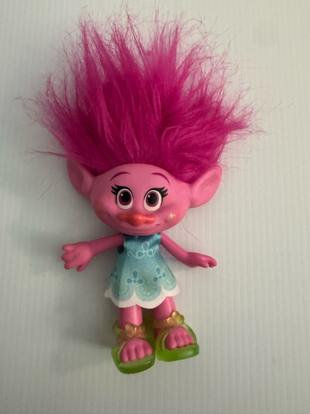 DREAMWORKS TROLLS Poppy 9-Inch Figure COLLECTIBLE
